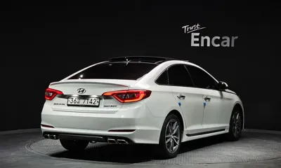 Hyundai Sonata 2016, 68340 км, за 11100.89 USD