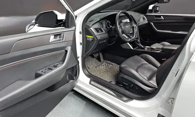 Hyundai Sonata 2016, 68340 км, за 11100.89 USD - фото 11