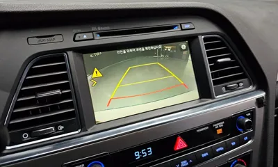 Hyundai Sonata 2016, 68340 км, за 11100.89 USD - фото 15