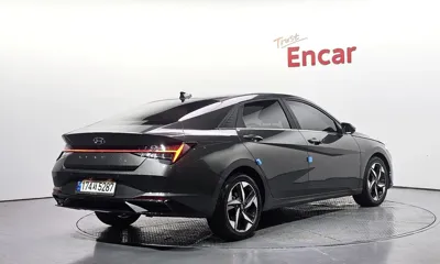 Hyundai Avante 2022, 65623 км, за 12371.34 USD