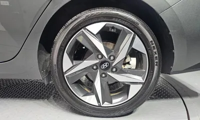 Hyundai Avante 2022, 65623 км, за 12371.34 USD - фото 21