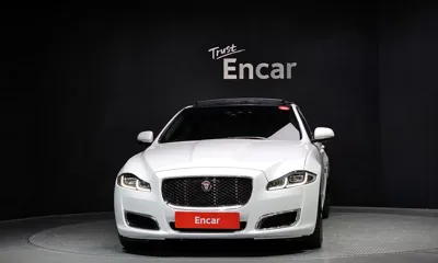 Jaguar XJ 2019, 117495 км, за 18493.56 USD