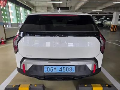 Kia EV3 2026, 10228 км, за 14808.98 USD