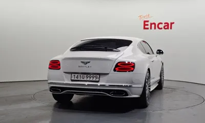 Bentley Continental 2016, 69867 км, за 43607.53 USD