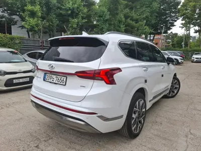 Hyundai Santafe 2022, 25393 км, за 21387.24 USD