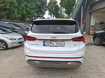 Hyundai Santafe 2022, 25393 км, за 21387.24 USD