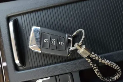 Volkswagen FAW-Volkswagen CC 2020, 80399 км, за 16483 USD - фото 23