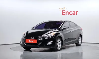 Hyundai Avante · 2013 год