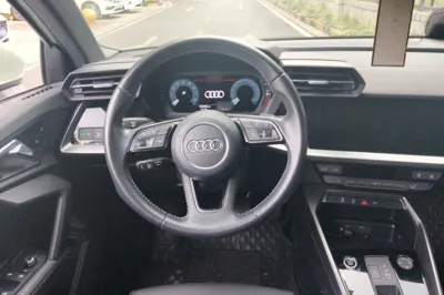 Audi A3 2021, 53000 км, за 15808 USD - фото 7