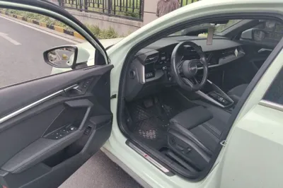 Audi A3 2021, 53000 км, за 15808 USD - фото 13