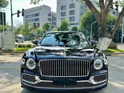 Bentley Flying Spur 2021, 28000 км, за 276627.95 USD