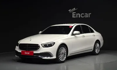 Mercedes-Benz E-Class · 2022 год