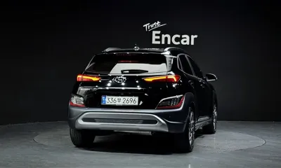 Hyundai Kona 2023, 60552 км, за 15960.92 USD