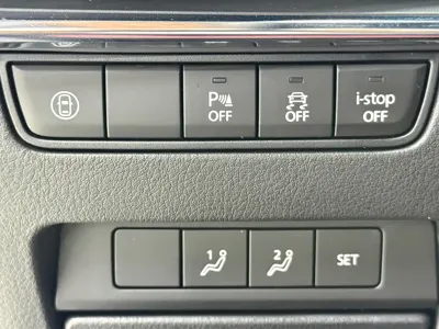 Mazda 3 Axela 2023, 22000 км, за 16156.25 USD - фото 14