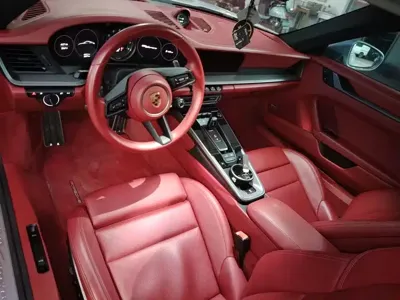 Porsche 911 2023, 29500 км, за 136511.36 USD