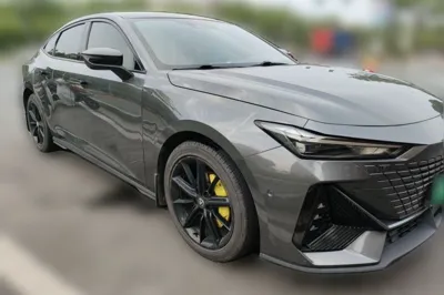 Changan UNI-V 2022, 85000 км, за 9517 USD