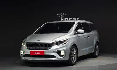 Kia Canival · 2019 год