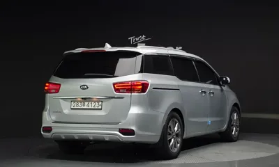 Kia Canival 2019, 81029 км, за 12151.86 USD
