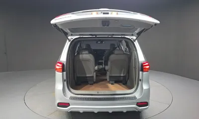 Kia Canival 2019, 81029 км, за 12151.86 USD - фото 20