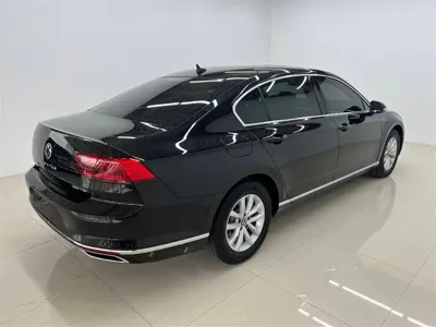 Volkswagen Magotan 2022, 30000 км, за 18951.96 USD