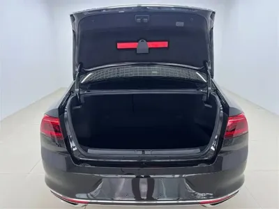 Volkswagen Magotan 2022, 30000 км, за 18951.96 USD - фото 8