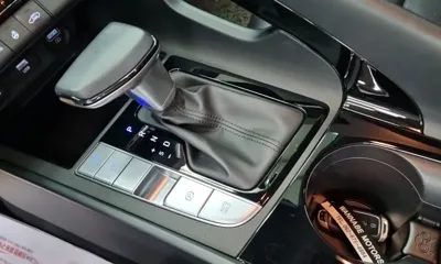 Hyundai Avante 2022, 39703 км, за 12552.89 USD - фото 9