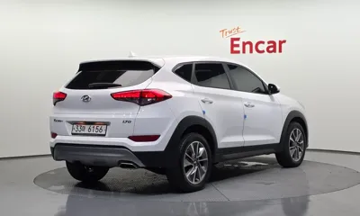 Hyundai Tucson 2018, 79002 км, за 7345.77 USD