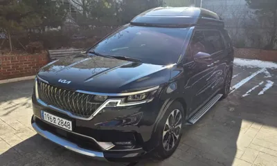 Kia Canival · 2023 год