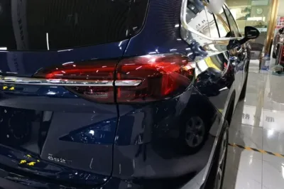 Buick Envision 2023, 4100 км, за 21472 USD - фото 9