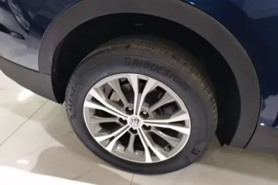 Buick Envision 2023, 4100 км, за 21472 USD - фото 11