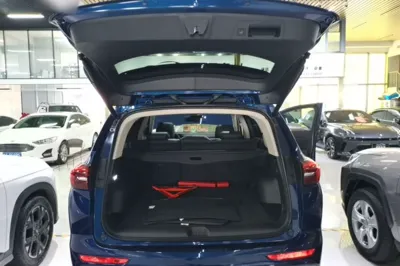 Buick Envision 2023, 4100 км, за 21472 USD - фото 22