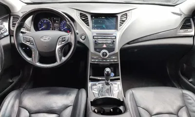 Hyundai Grandeur 2015, 56707 км, за 5285.76 USD - фото 7