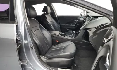 Hyundai Grandeur 2015, 56707 км, за 5285.76 USD - фото 11
