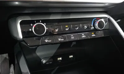 Kia K5 2020, 85002 км, за 8921.01 USD - фото 16