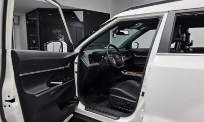 KG_Mobility_Ssangyong Torres 2025, 33668 км, за 14864.51 USD - фото 11