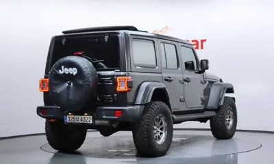 Jeep Wrangler 2021, 50399 км, за 29274.03 USD