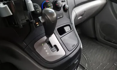 Hyundai Starex 2009, 77329 км, за 3415.66 USD - фото 9
