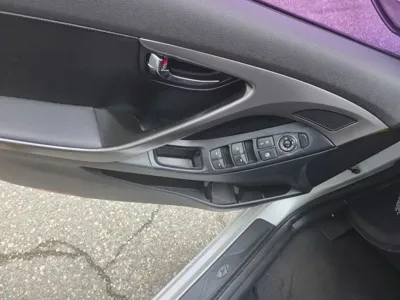 Hyundai Avante 2012, 83270 км, за 3187.62 USD