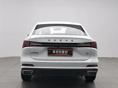 Roewe i5 2023, 10500 км, за 5414.84 USD