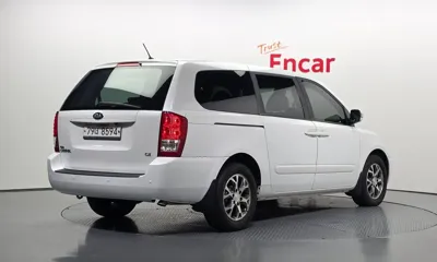Kia Canival 2014, 128436 км, за 2100.56 USD