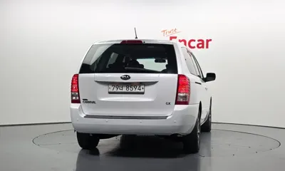 Kia Canival 2014, 128436 км, за 2100.56 USD