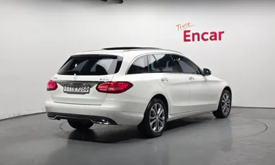 Mercedes-Benz C-Class 2016, 184427 км, за 8457.22 USD
