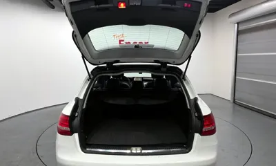Mercedes-Benz C-Class 2016, 184427 км, за 8457.22 USD - фото 20