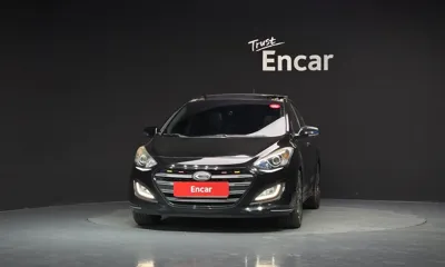 Hyundai i30 2015, 139987 км, за 5907.84 USD