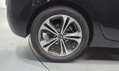 Hyundai i30 2015, 139987 км, за 5907.84 USD