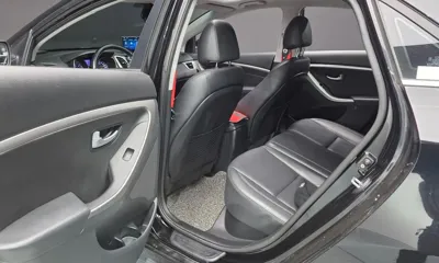 Hyundai i30 2015, 139987 км, за 5907.84 USD - фото 12