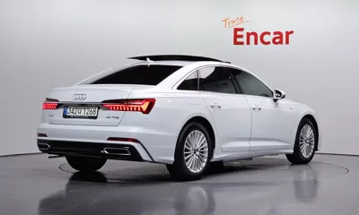 Audi A6 2021, 62426 км, за 18566.79 USD