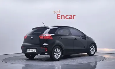 Kia Pride 2016, 147298 км, за 2445.8 USD