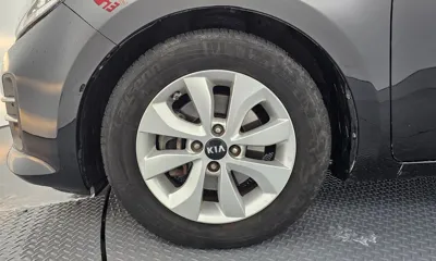 Kia Pride 2016, 147298 км, за 2445.8 USD