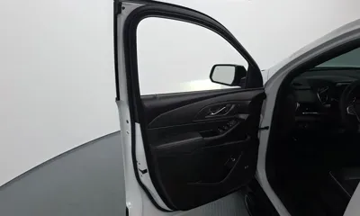 ChevroletGMDaewoo Traverse 2023, 37542 км, за 20781.77 USD - фото 24